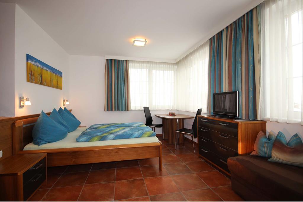 Apartments Schloss-Weissenstein-Strasse Matrei in Osttirol Ngoại thất bức ảnh